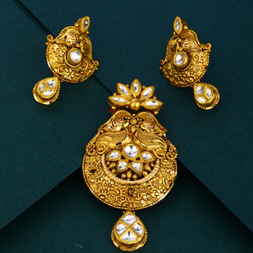916 gold wedding wear Antique pendant set 