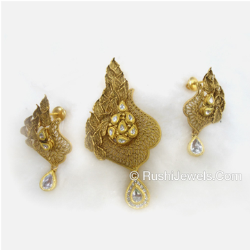 22kt 916 Antique Gold Pendant Set