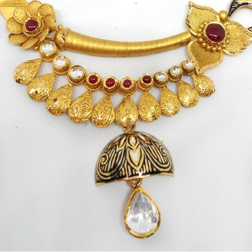 22KT Gold Antique Floral Design Necklace Set For Wedding RHJ-5170