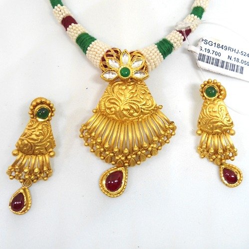 22KT Gold Indian Design Antique Necklace Set RHJ-5245